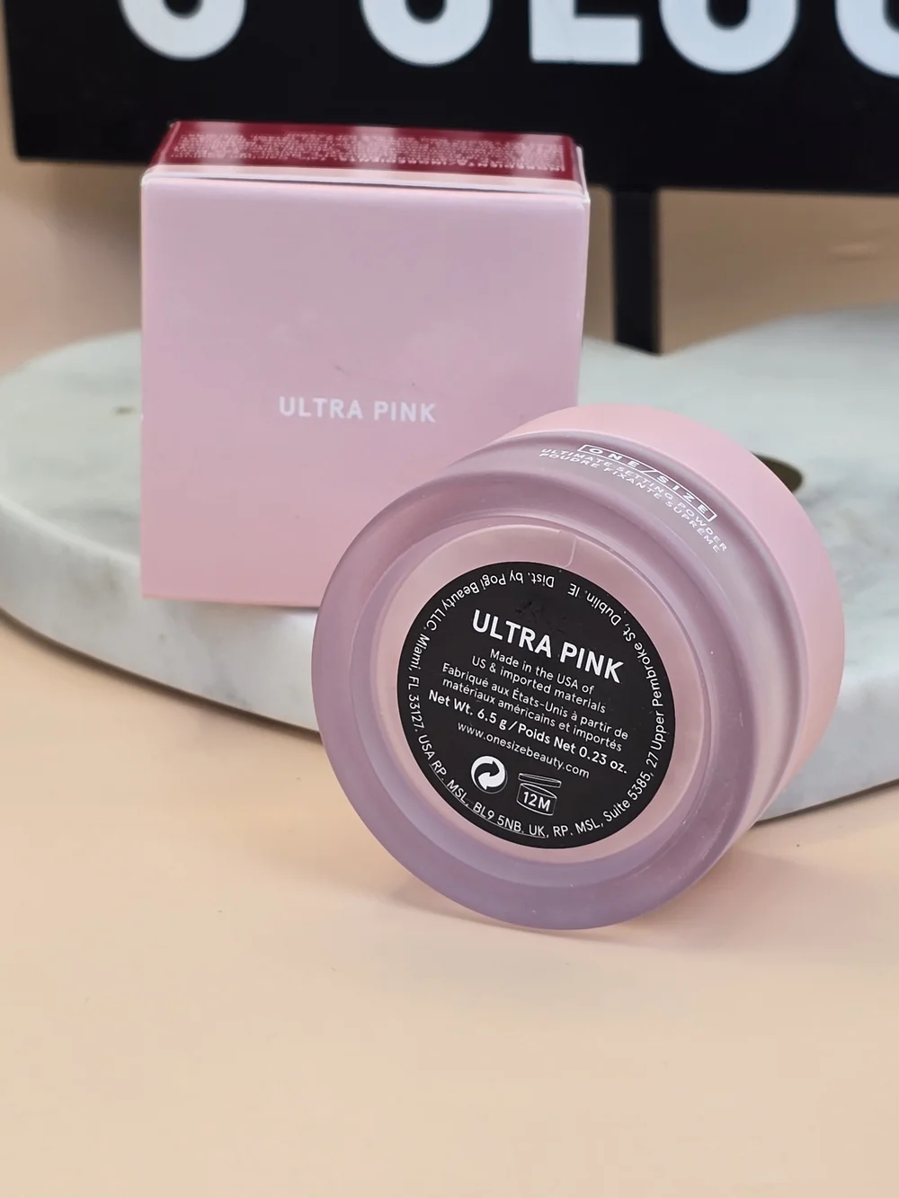 Ultra Pink ONE/SIZE Ultimate Setting Powder — Pink Packaging